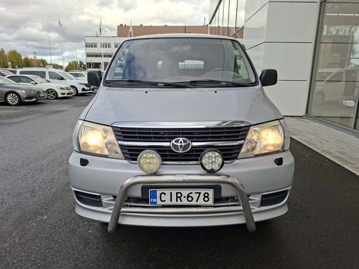 Toyota Hiace vaihtoauto