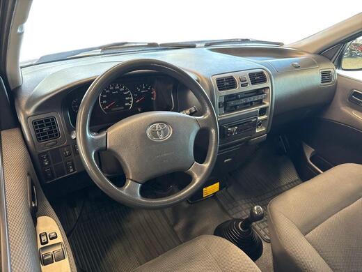 Toyota Hiace vaihtoauto