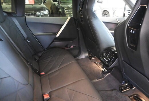 BMW iX vaihtoauto
