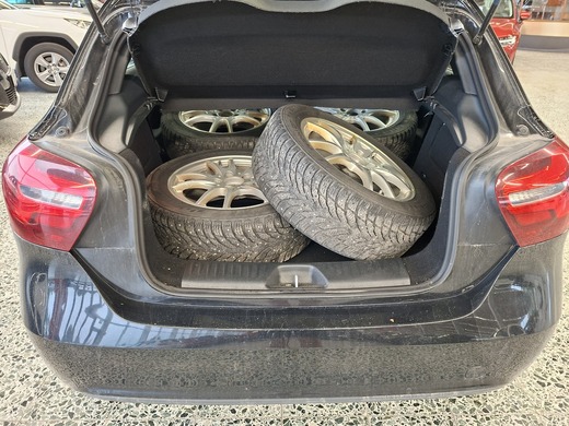 Mercedes-Benz A vaihtoauto