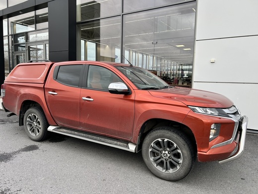 Mitsubishi L200 vaihtoauto