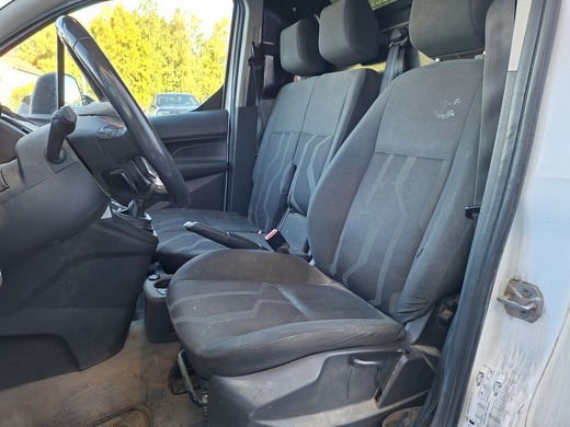 Ford Transit Connect vaihtoauto