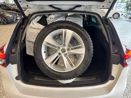 Opel Insignia vaihtoauto