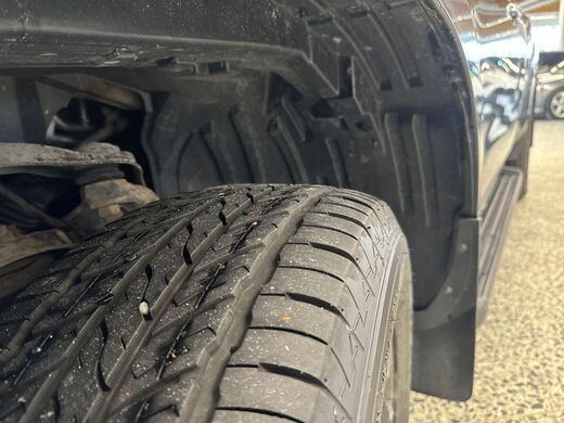 Nissan Navara vaihtoauto