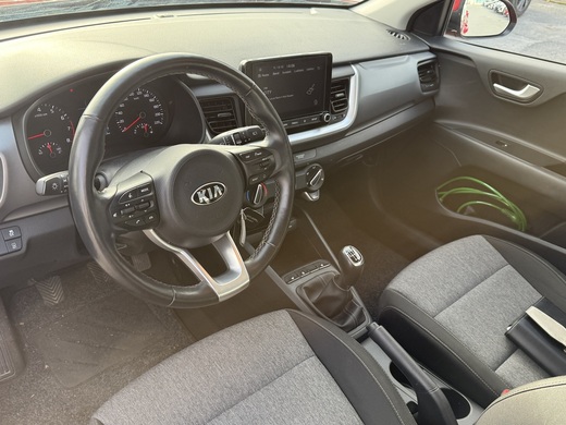 Kia Stonic vaihtoauto