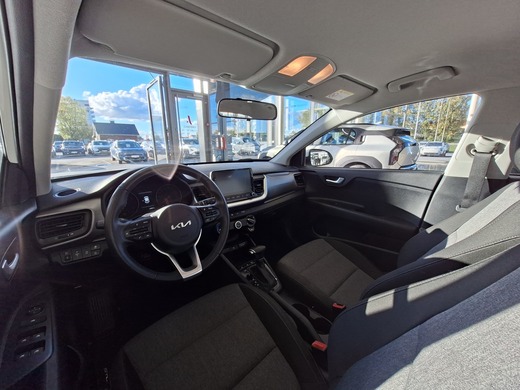 Kia Stonic vaihtoauto