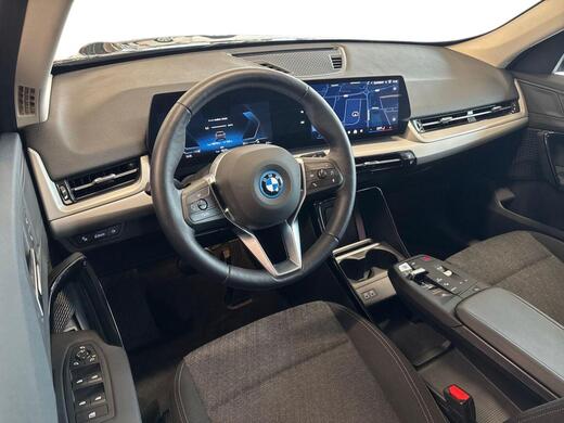 BMW iX1 vaihtoauto
