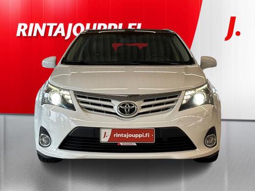 Toyota Avensis vaihtoauto