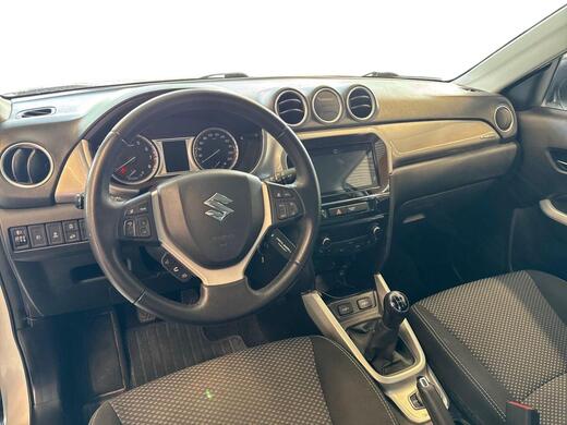 Suzuki Vitara vaihtoauto