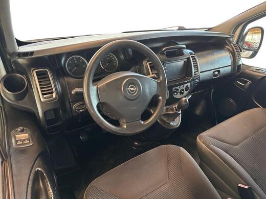 Opel Vivaro vaihtoauto