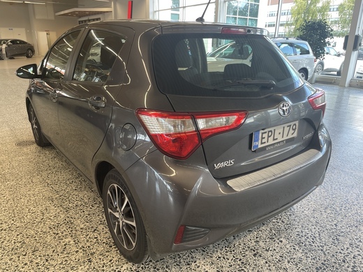 Toyota Yaris vaihtoauto
