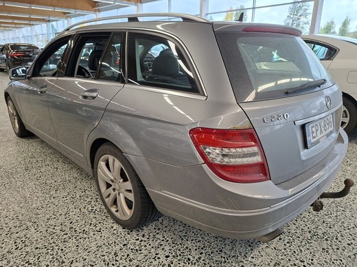 Mercedes-Benz C vaihtoauto