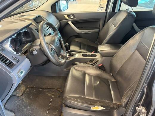Ford Ranger vaihtoauto