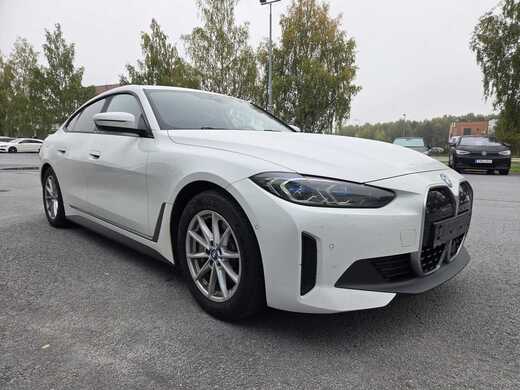 BMW i4 vaihtoauto
