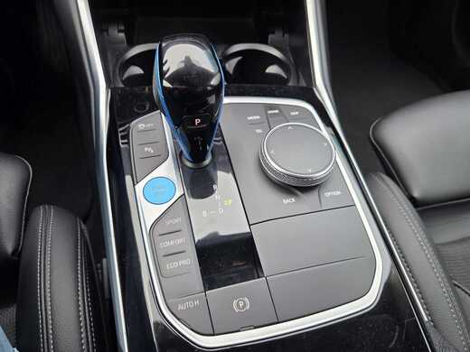 BMW i4 vaihtoauto