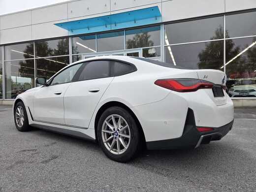 BMW i4 vaihtoauto