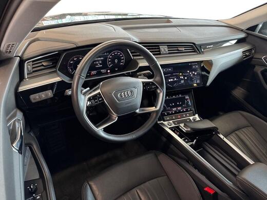 Audi Q8 e-tron vaihtoauto