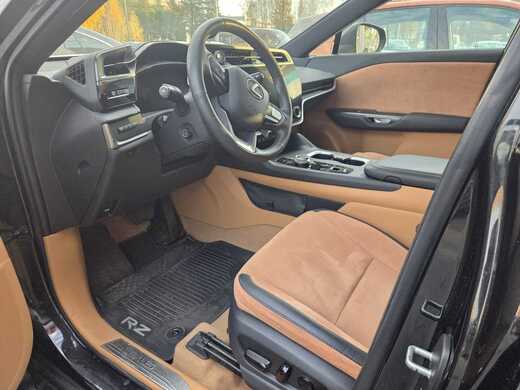 Lexus RZ vaihtoauto