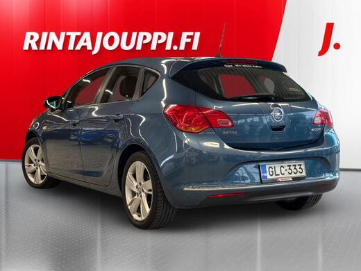 Opel Astra vaihtoauto