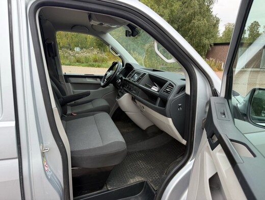 Volkswagen Transporter vaihtoauto