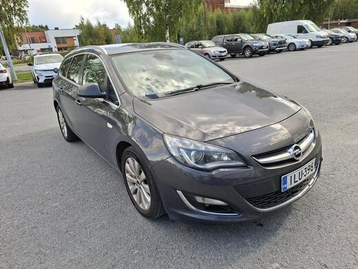 Opel Astra vaihtoauto