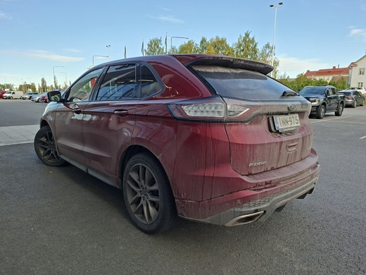 Ford Edge vaihtoauto