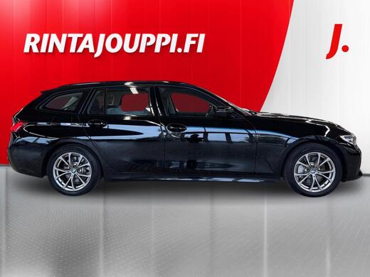 BMW 330 vaihtoauto
