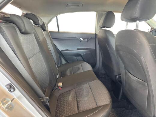 Kia Rio vaihtoauto