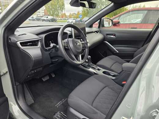 Toyota Corolla Cross vaihtoauto