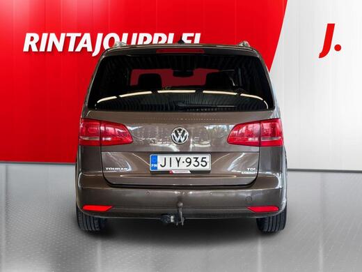 Volkswagen Touran vaihtoauto