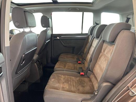 Volkswagen Touran vaihtoauto