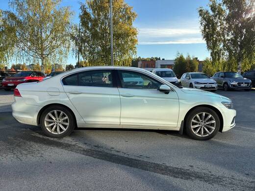 Volkswagen Passat vaihtoauto
