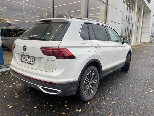 Volkswagen Tiguan vaihtoauto