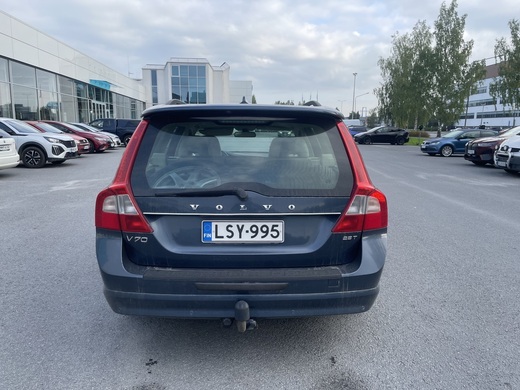 Volvo V70 vaihtoauto