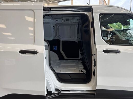 Ford Transit Courier vaihtoauto