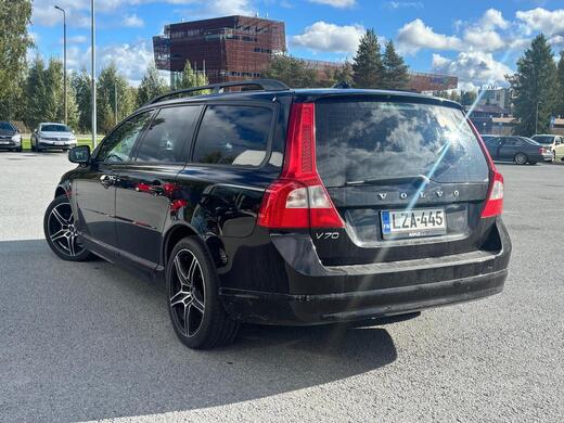 Volvo V70 vaihtoauto