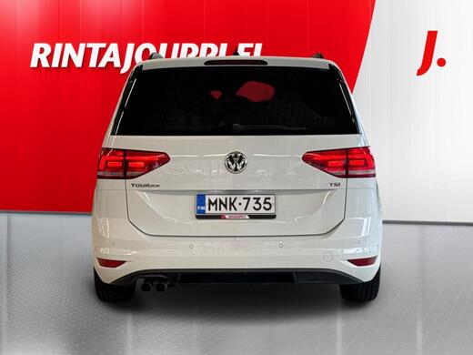 Volkswagen Touran vaihtoauto
