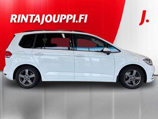 Volkswagen Touran vaihtoauto