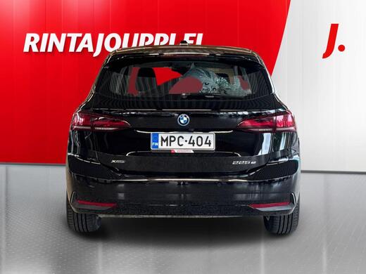 BMW 225 vaihtoauto