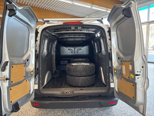 Ford Transit Connect vaihtoauto