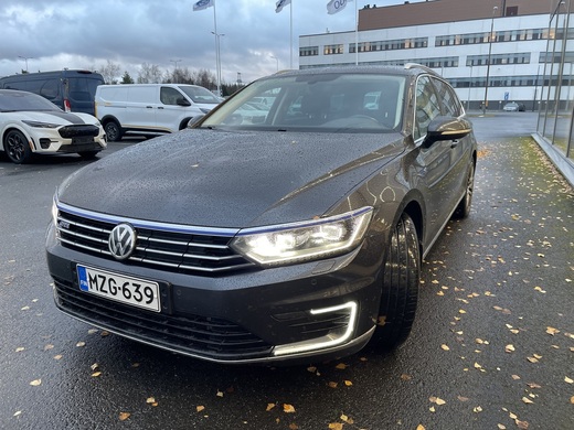 Volkswagen Passat vaihtoauto