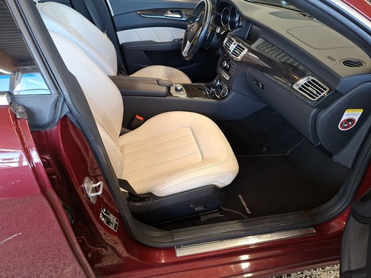 Mercedes-Benz CLS vaihtoauto