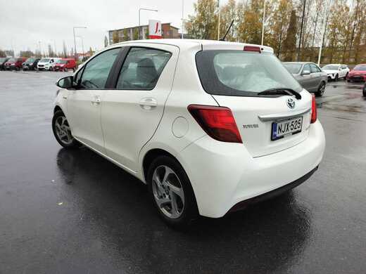 Toyota Yaris vaihtoauto