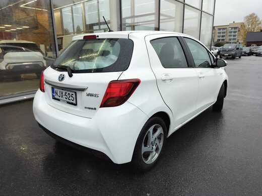 Toyota Yaris vaihtoauto