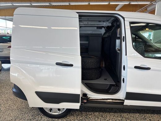 Ford Transit Connect vaihtoauto