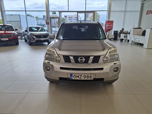 Nissan X-Trail vaihtoauto