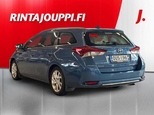 Toyota Auris vaihtoauto