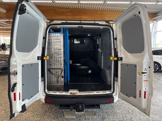 Ford Transit Custom vaihtoauto
