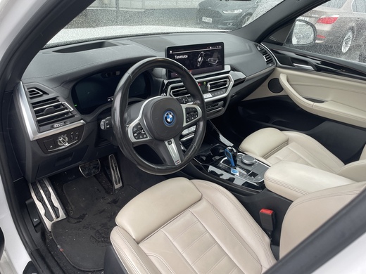 BMW iX3 vaihtoauto