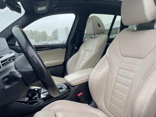 BMW iX3 vaihtoauto